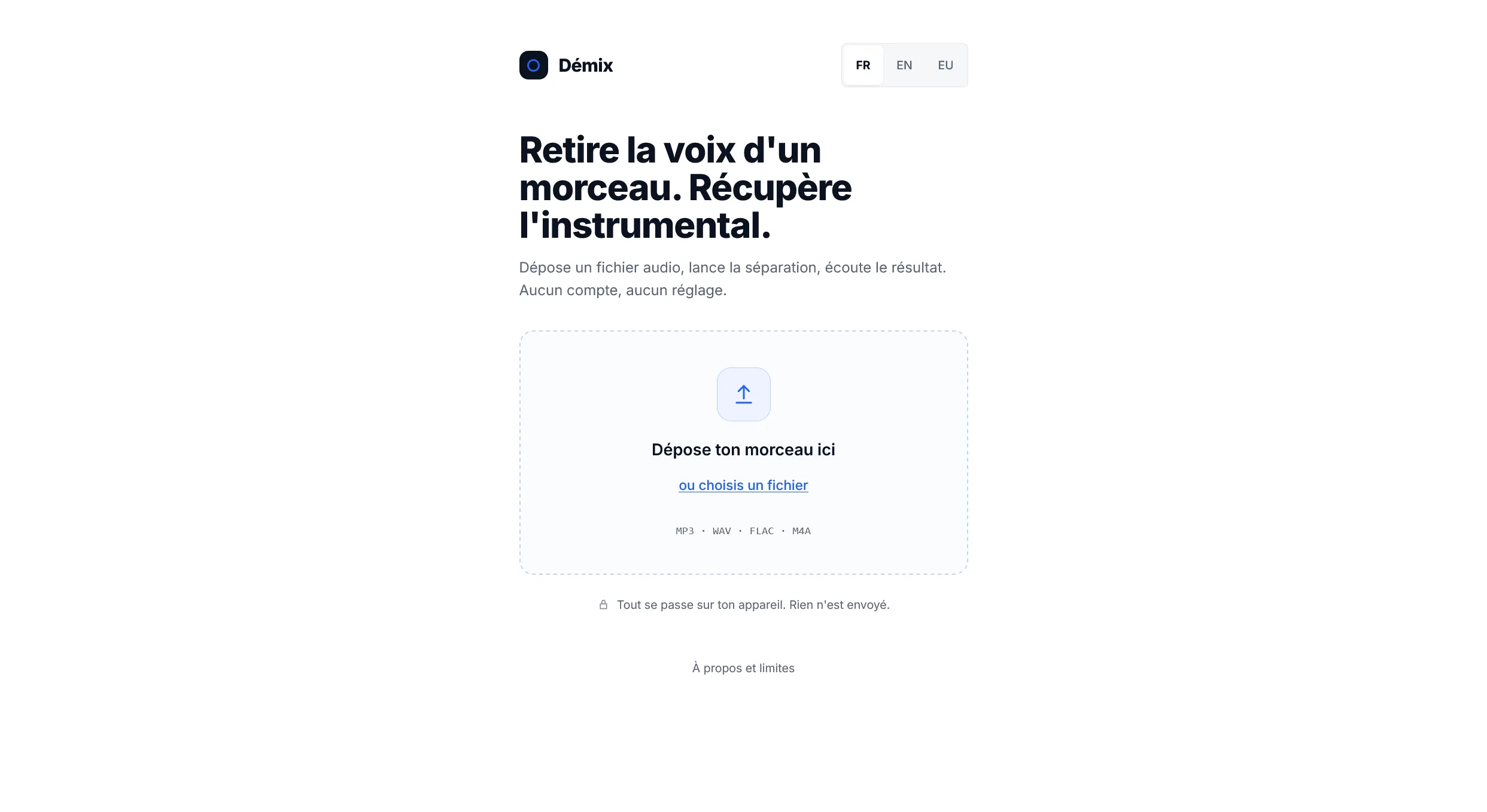 Écran d'accueil de Démix : zone d'import d'un fichier audio et lancement de la séparation en un clic.